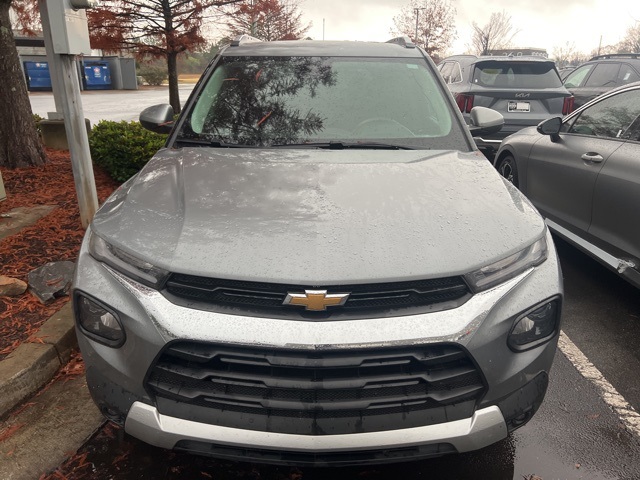 2023 Chevrolet Trailblazer LT photo 2