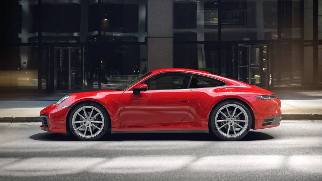 2023 Porsche 911 photo 2