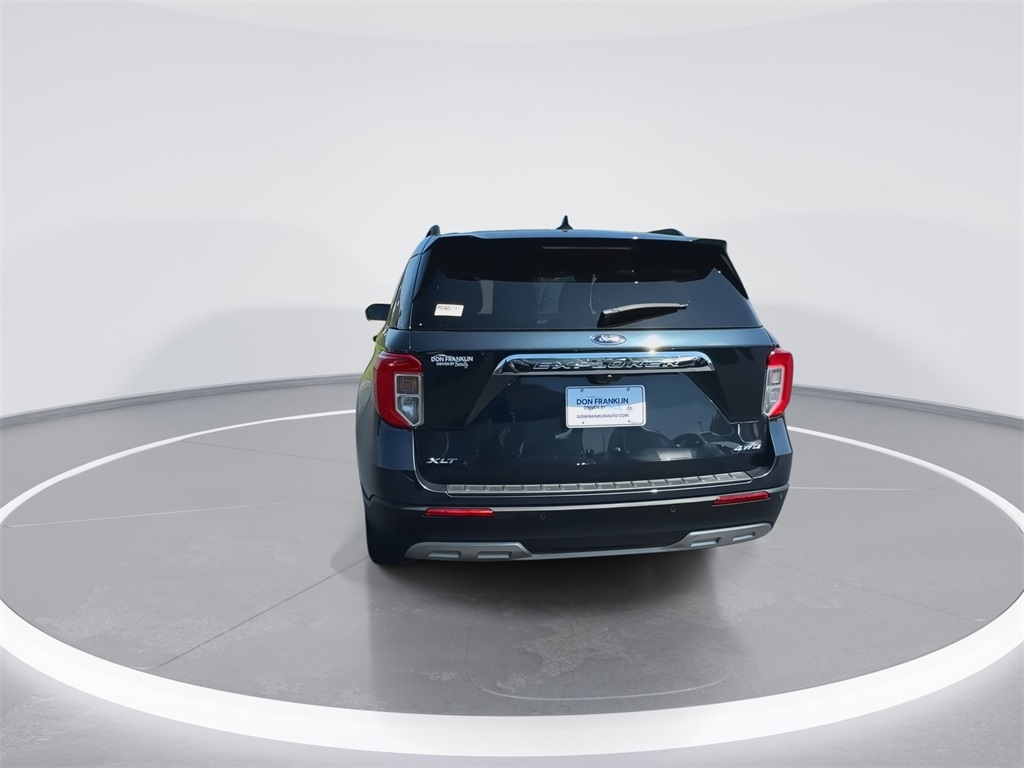 2023 Ford Explorer XLT photo 7