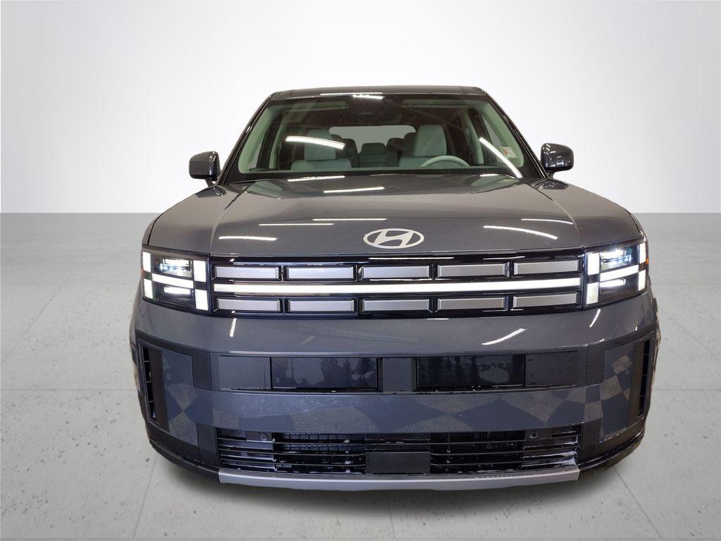 2026 Hyundai Santa Fe SE photo 3