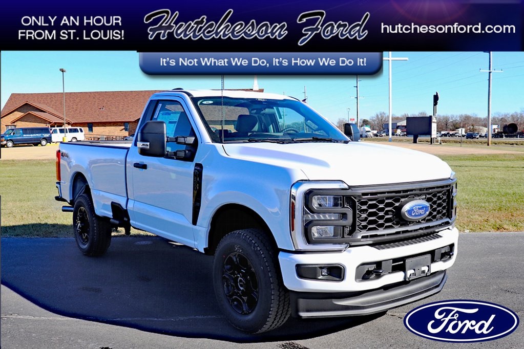 2026 Ford F-350 Super Duty XL's photo