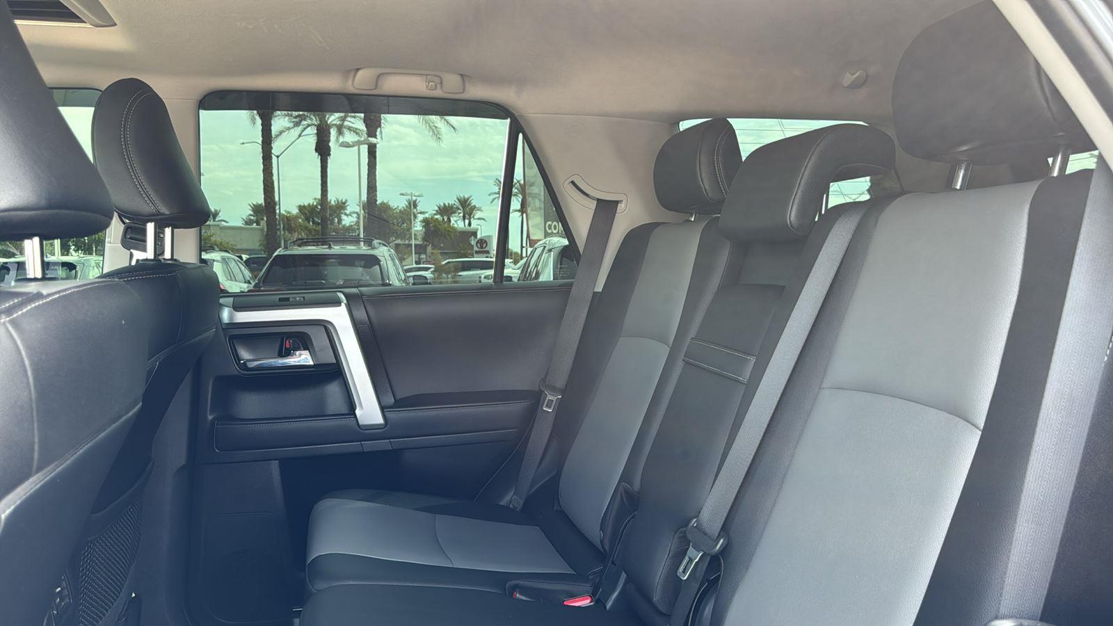2023 Toyota 4Runner SR5 Premium photo 30