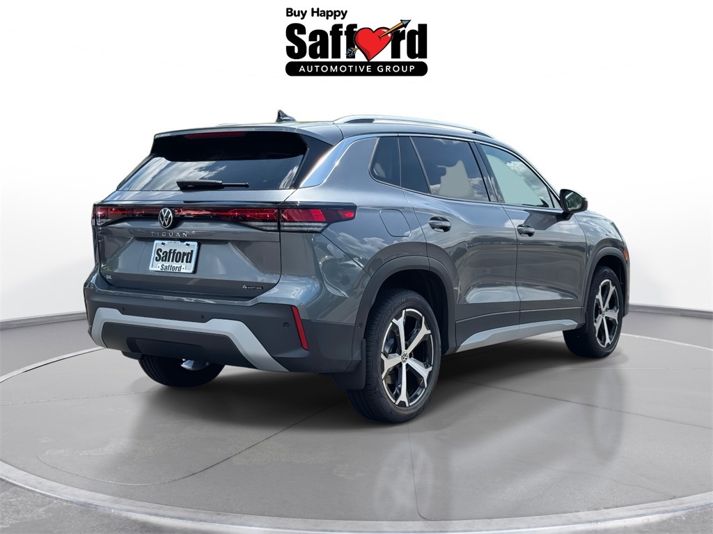 2025 Volkswagen Tiguan SE photo 8