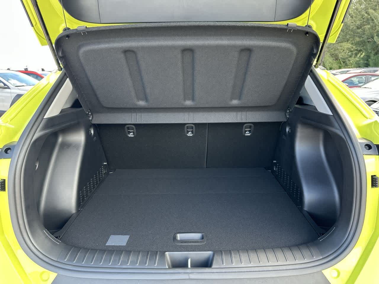 2025 Hyundai Kona SEL photo 23
