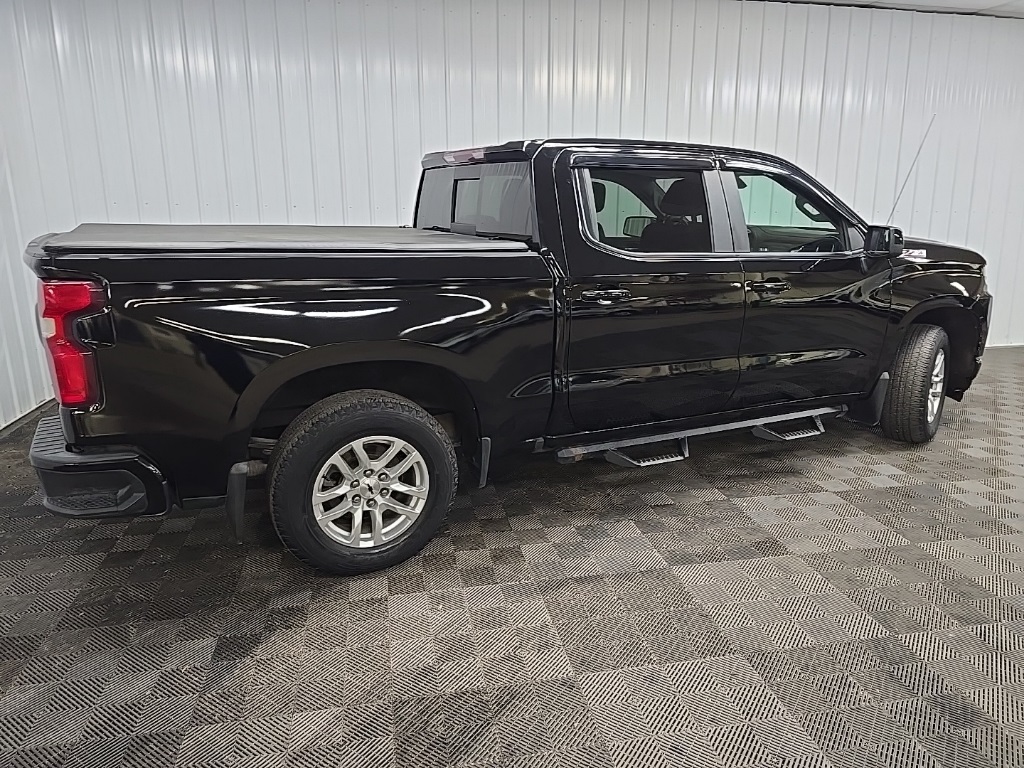 2020 Chevrolet Silverado 1500 RST photo 3