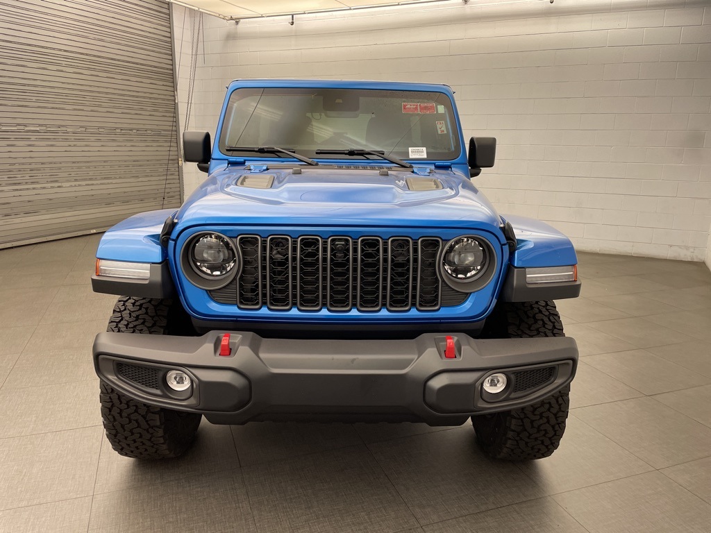 2025 Jeep Wrangler Rubicon photo 5