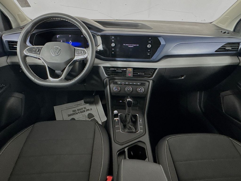 2022 Volkswagen Taos SE photo 22