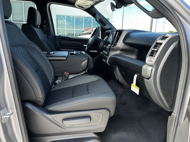 2025 Ram 1500 Tradesman photo 21
