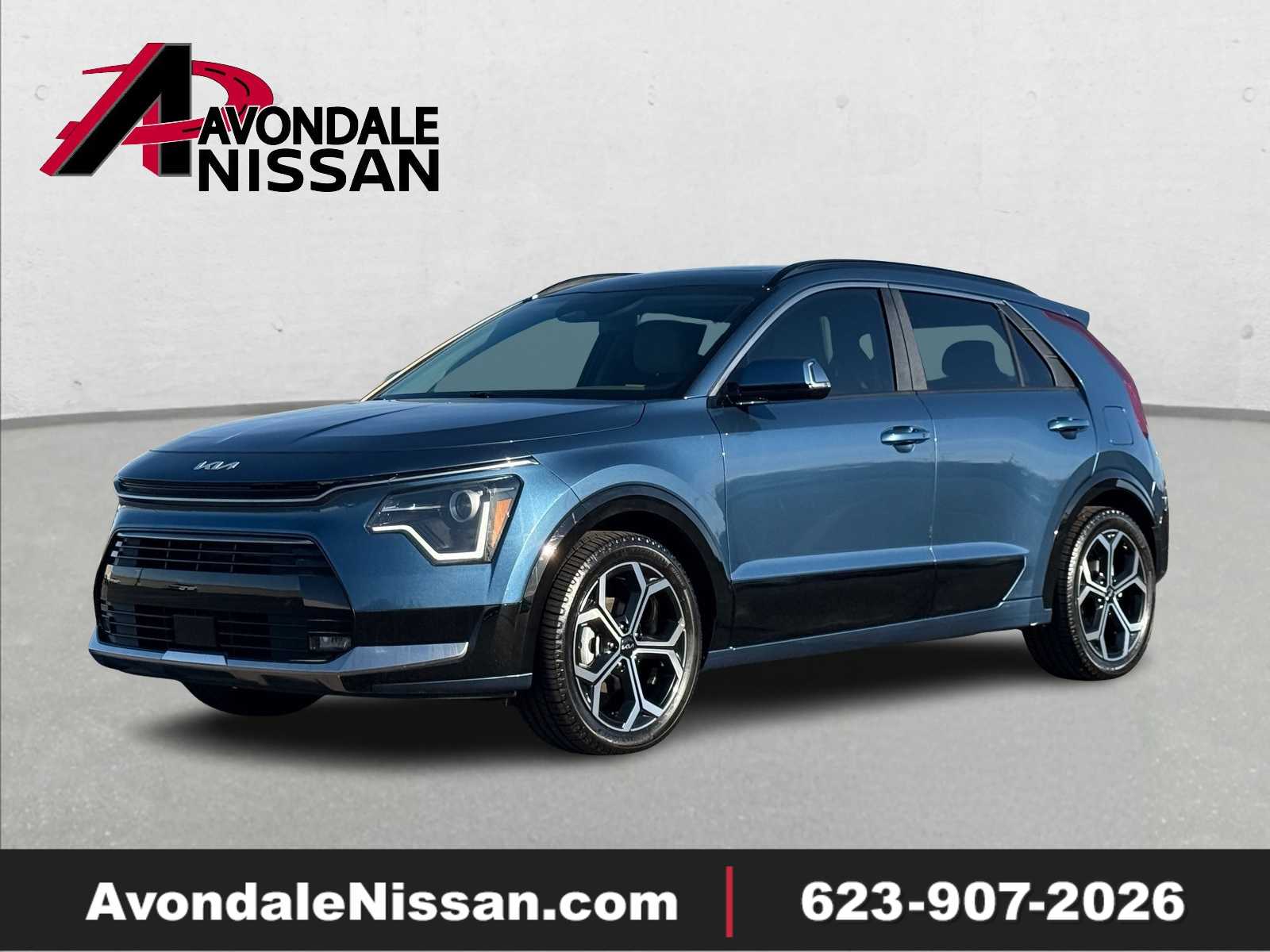 2025 Kia Niro EX Touring's photo