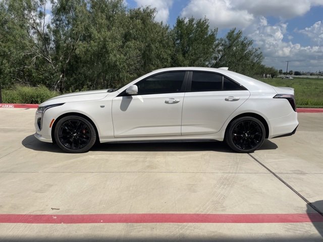 2025 Cadillac CT4 Sport photo 4