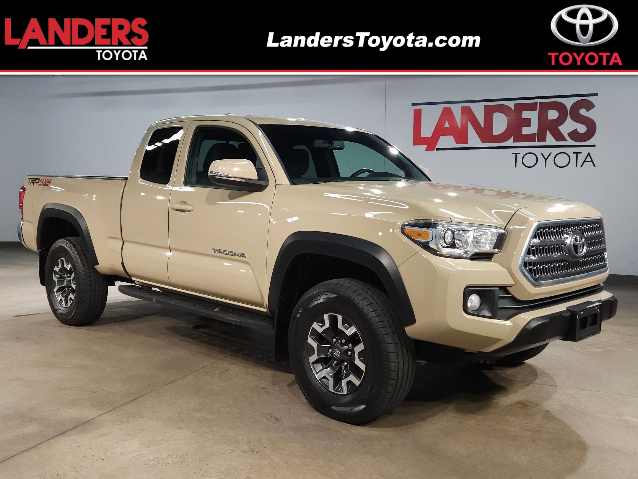 2016 Toyota Tacoma TRD Off Road's photo
