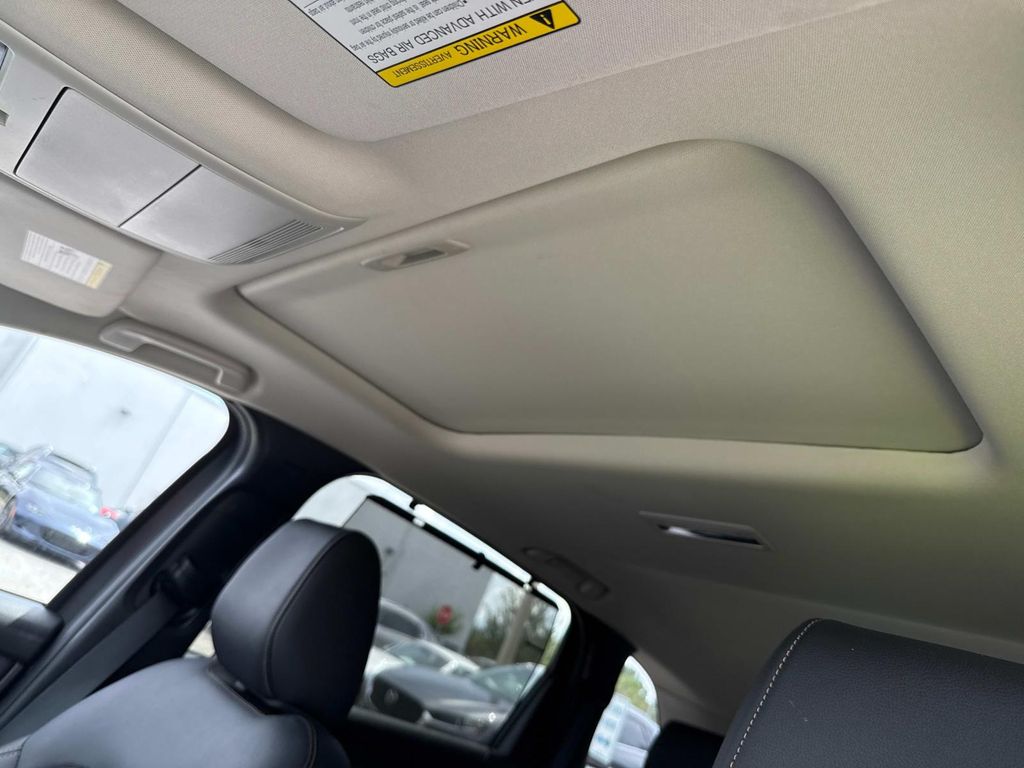 2024 Mazda CX-90 Preferred photo 36