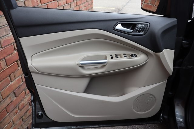 2016 Ford Escape Titanium photo 6