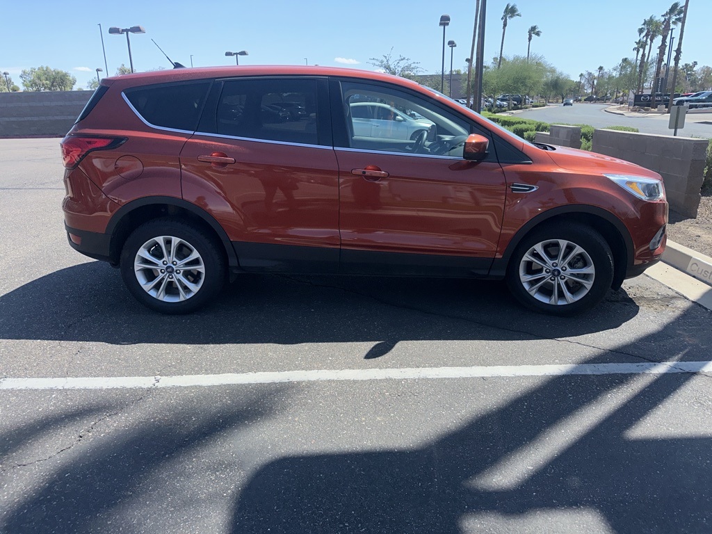 2019 Ford Escape SE photo 7