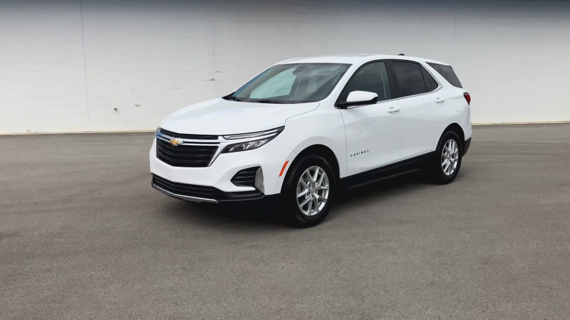 2023 Chevrolet Equinox LT photo 4