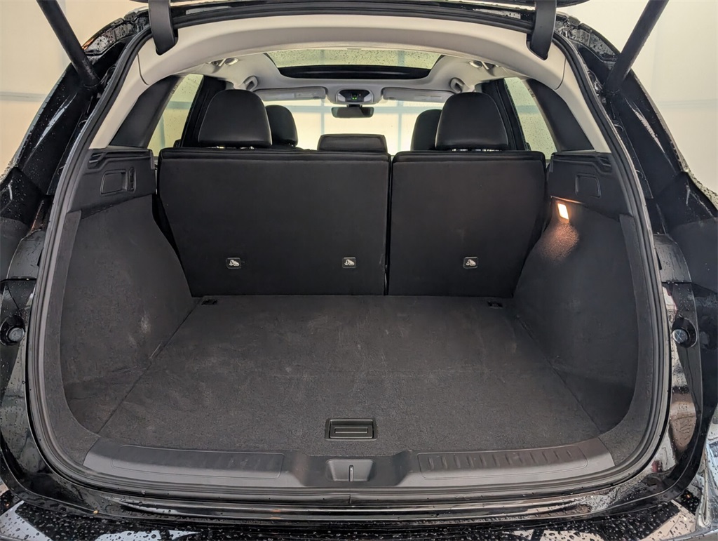 2025 Infiniti QX50 Luxe AWD photo 9