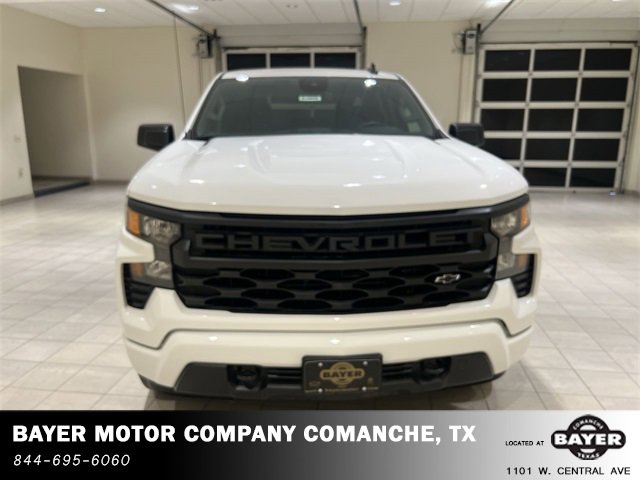 2025 Chevrolet Silverado 1500 Custom photo 4