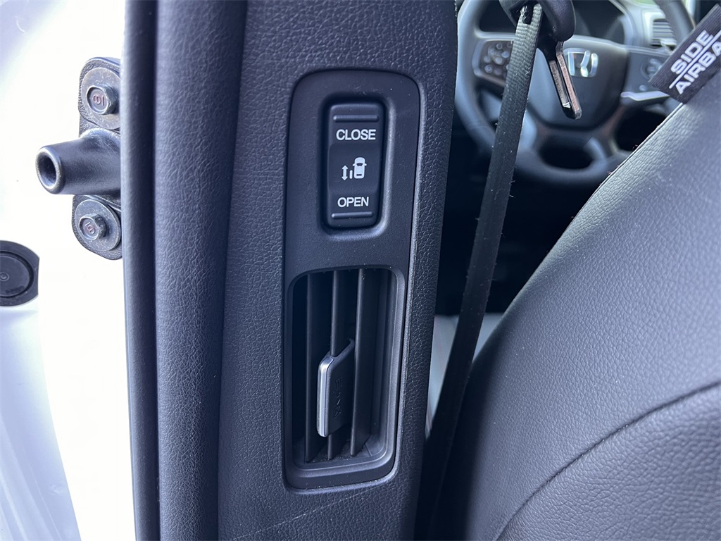2024 Honda Odyssey Sport photo 13