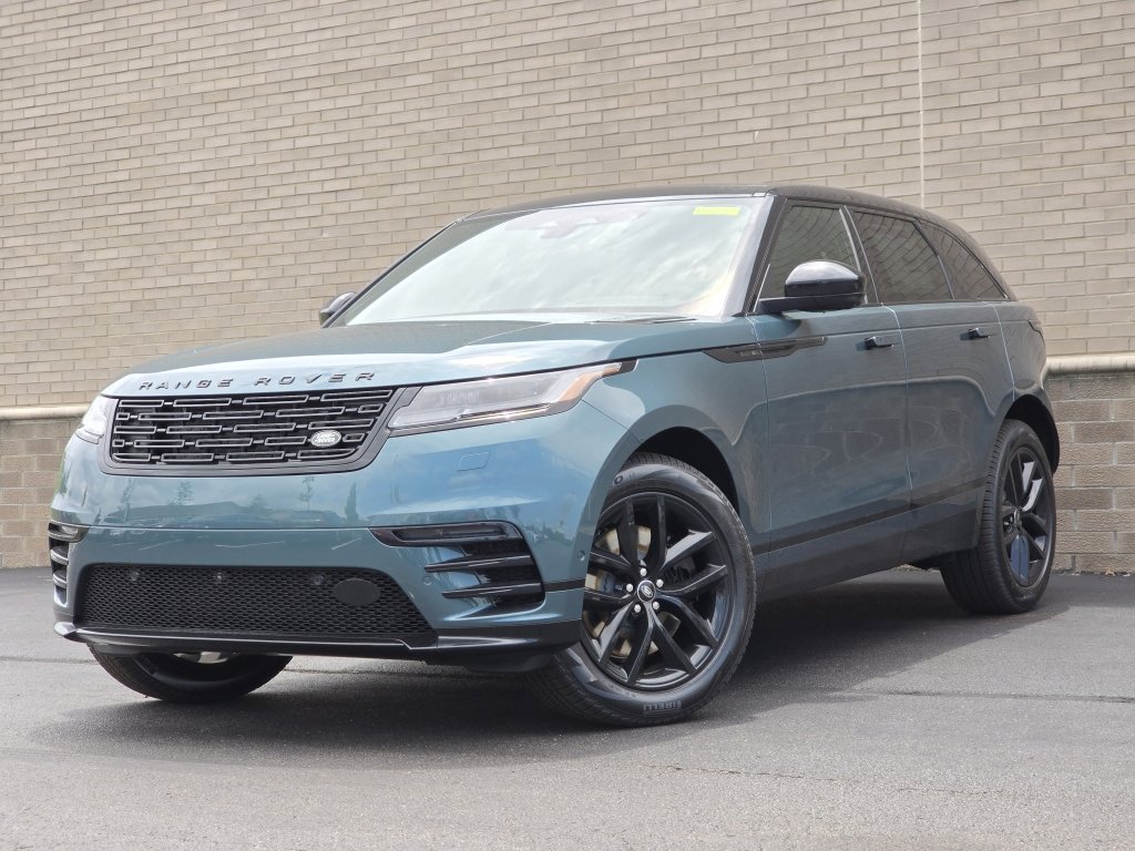 2026 Land Rover Range Rover Velar Dynamic SE