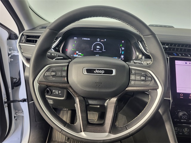 2022 Jeep Cherokee Limited 4xe photo 10