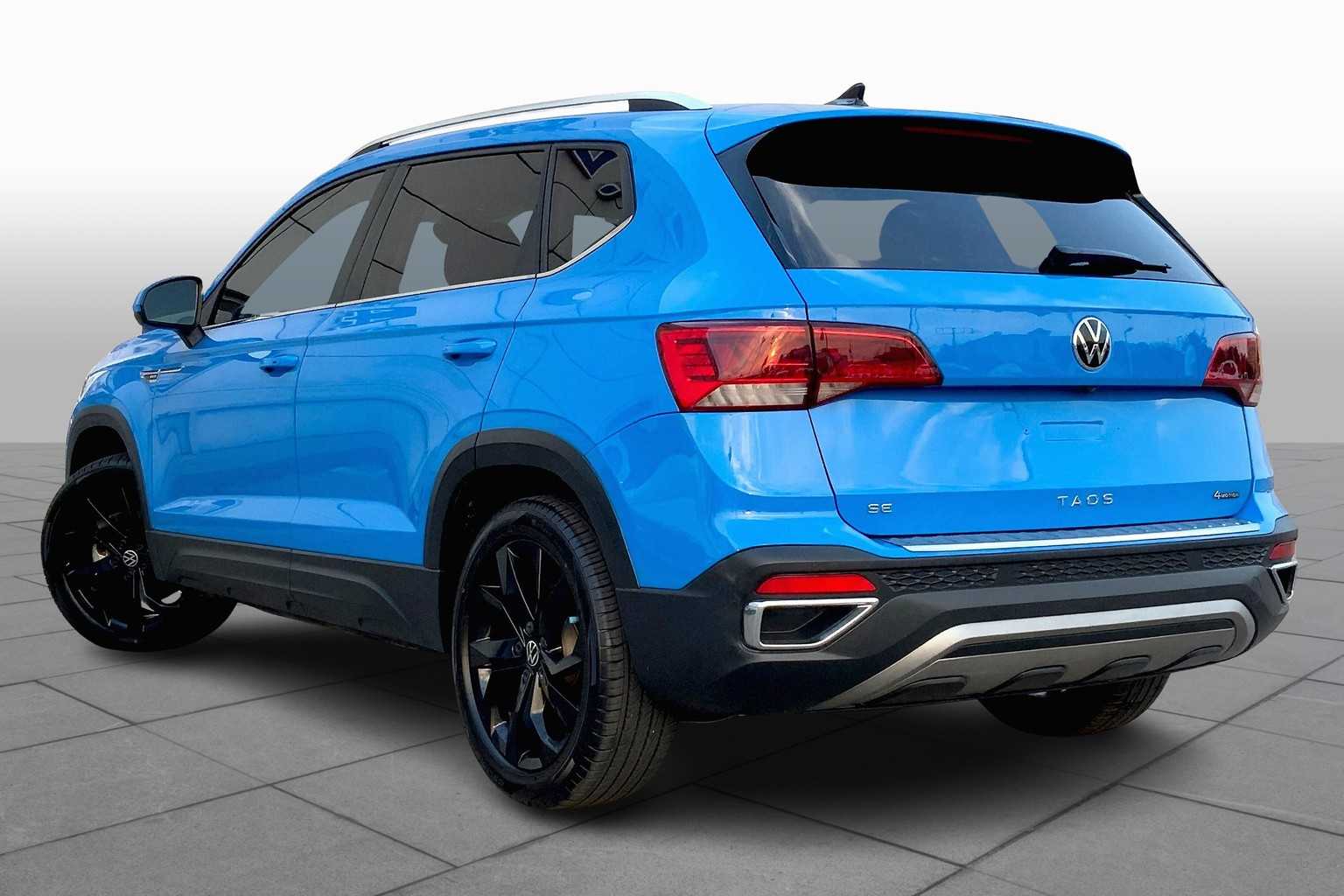 2022 Volkswagen Taos SE photo 11