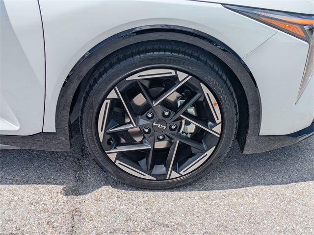 2025 Kia K4 GT-Line photo 10