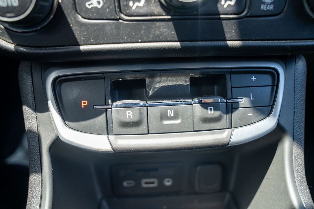 2022 Gmc Terrain SLT photo 24