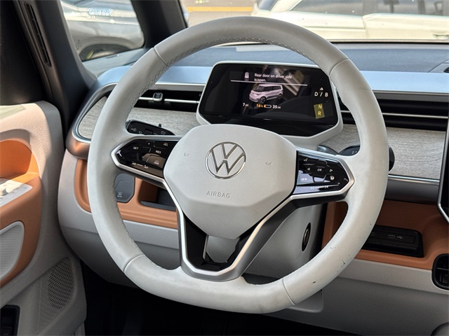 2025 Volkswagen ID. Buzz Pro Plus photo 24