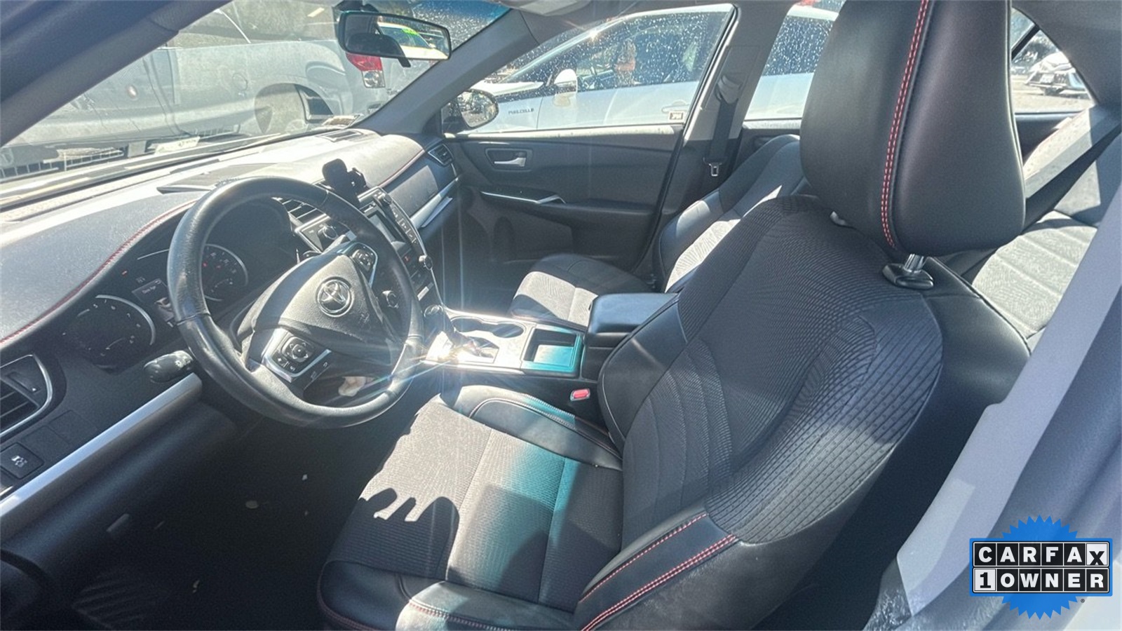 2017 Toyota Camry XLE XSE photo 5