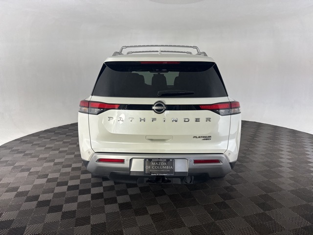 2024 Nissan Pathfinder Platinum photo 4