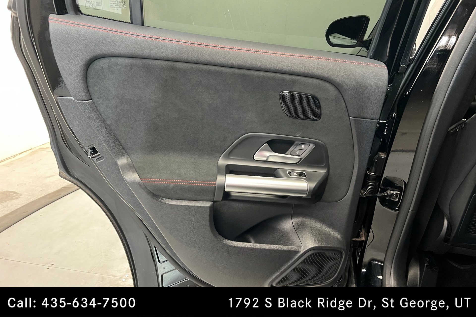 2025 Mercedes Benz GLA 250 photo 18