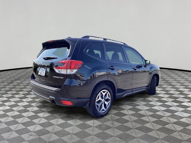 2020 Subaru Forester Premium photo 2