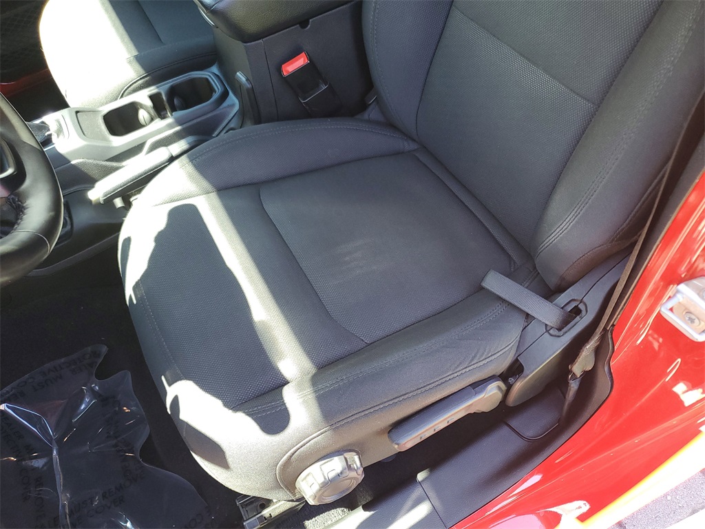 2020 Jeep Wrangler Unlimited Sport Altitude photo 17
