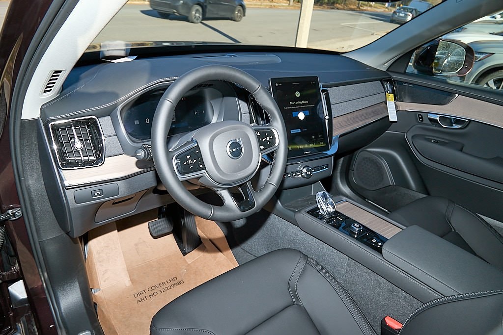 2026 VOLVO XC90 - Image 11