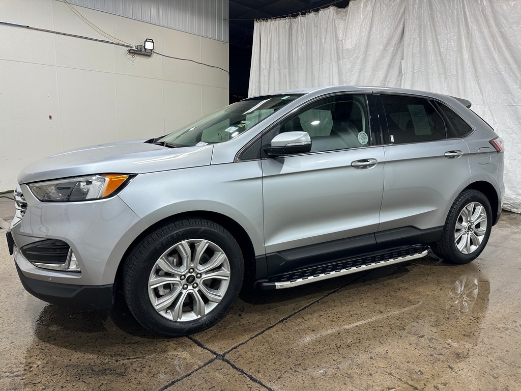2023 Ford Edge Titanium photo 9