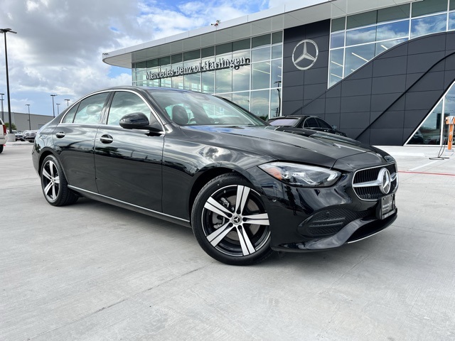 2025 Mercedes-Benz C-Class Sedan C 300's photo