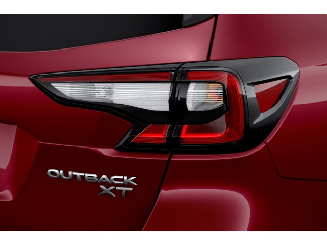 2025 Subaru Outback Limited XT photo 12
