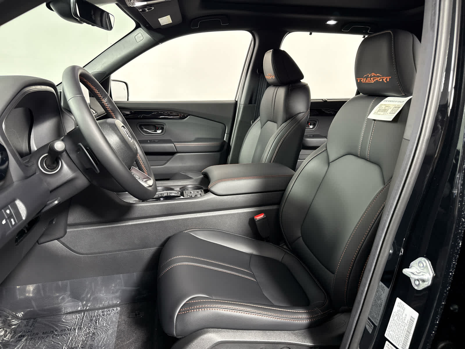 2025 Honda Pilot TrailSport photo 13