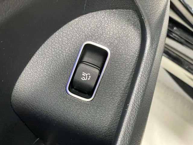 2026 Mercedes Benz GLE 350 photo 40
