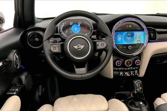 2023 Mini Cooper S Convertible photo 4