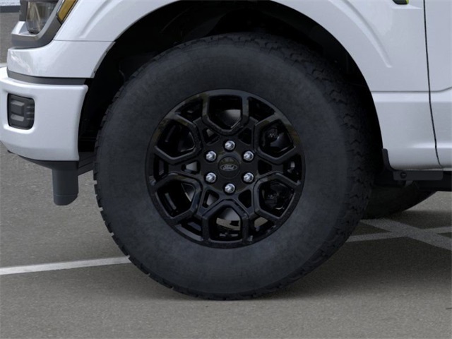 2025 Ford F-150 STX photo 17