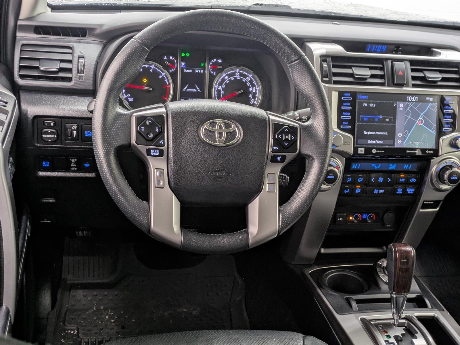 2022 Toyota 4Runner Limited photo 4