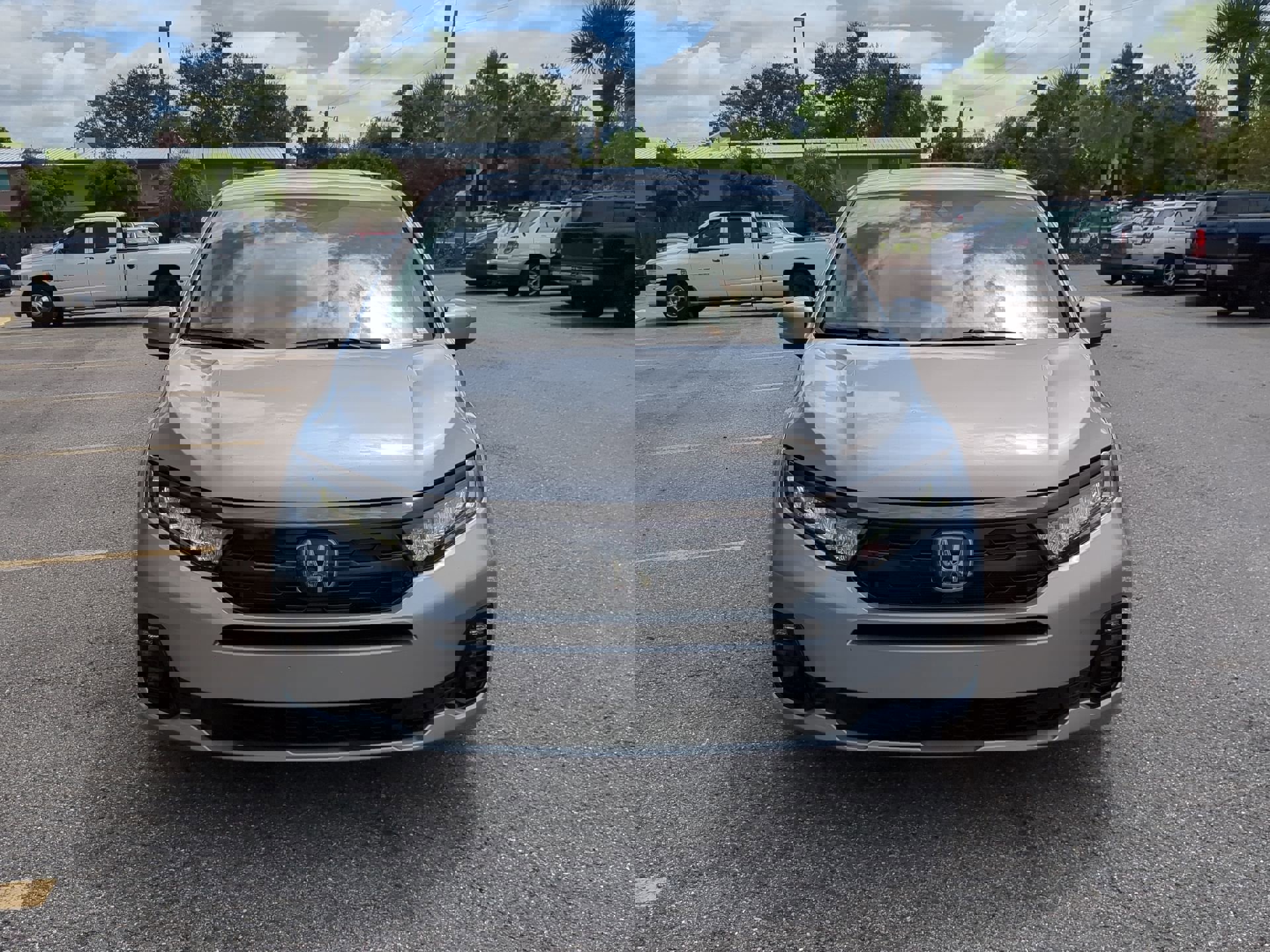 2026 Honda Odyssey Elite photo 3