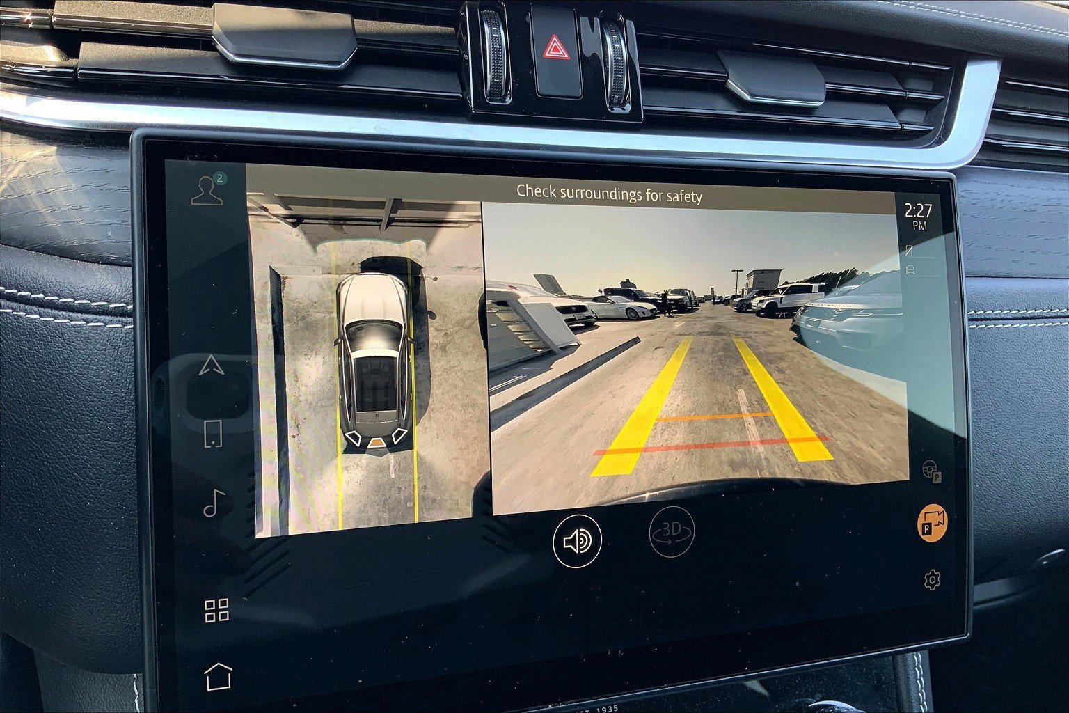 2025 Jaguar F-PACE P250 R-Dynamic S photo 16
