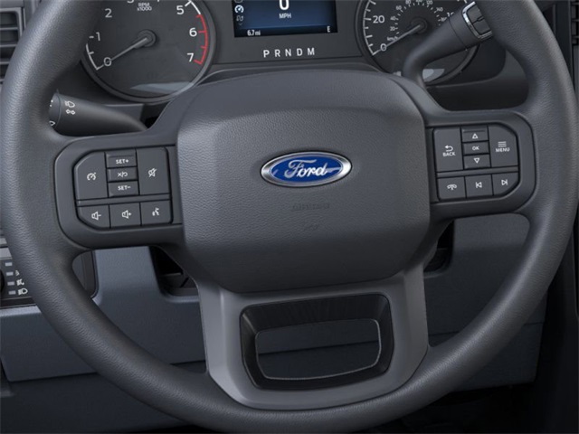 2025 Ford F-250 XL photo 9
