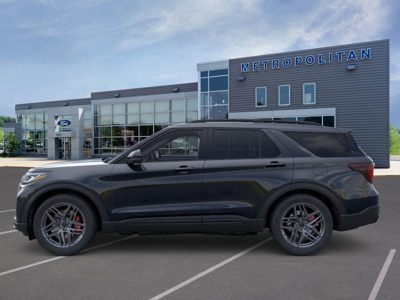 2025 Ford Explorer ST photo 3
