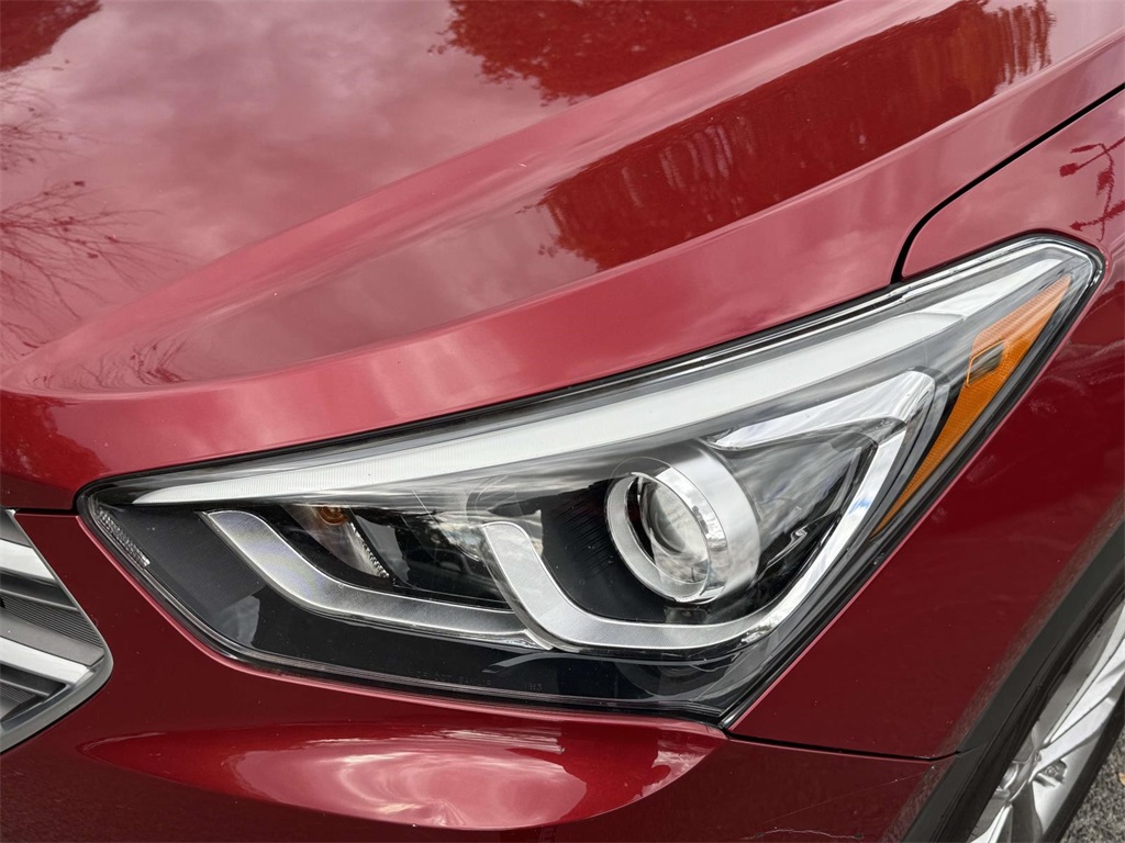 2018 Hyundai Santa Fe Sport 2.0T photo 2