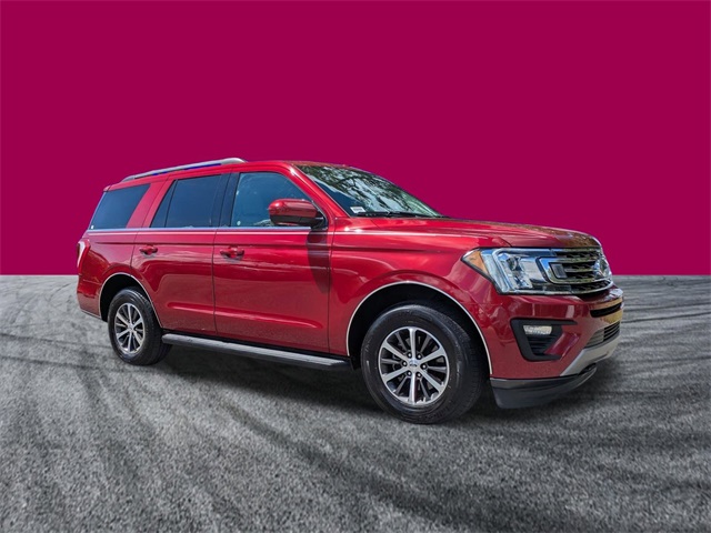 2019 Ford Expedition XLT photo 2