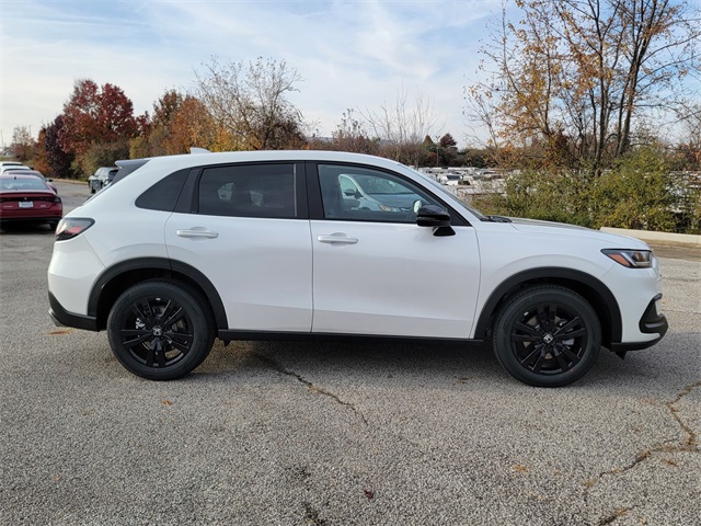 2026 Honda HR-V Sport photo 3