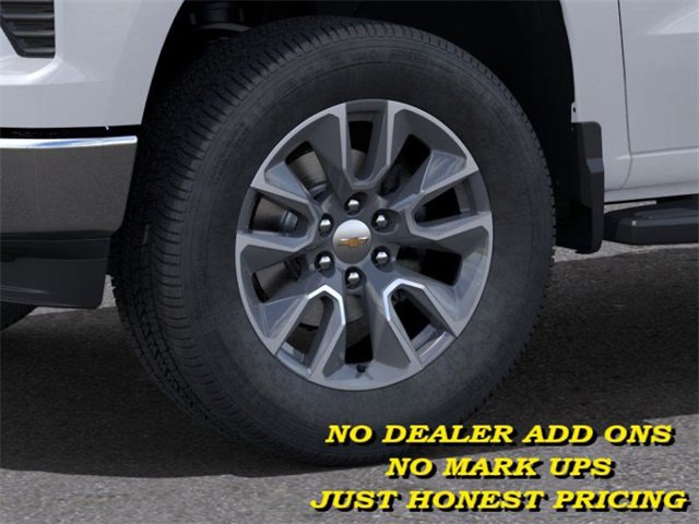 2025 Chevrolet Silverado 1500 LT photo 9